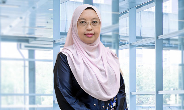 Pn Azuwadaniseh Binti Mohd Zain